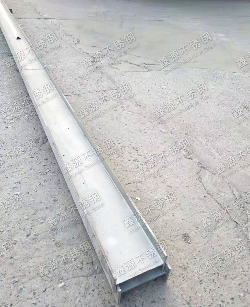 13���L�����